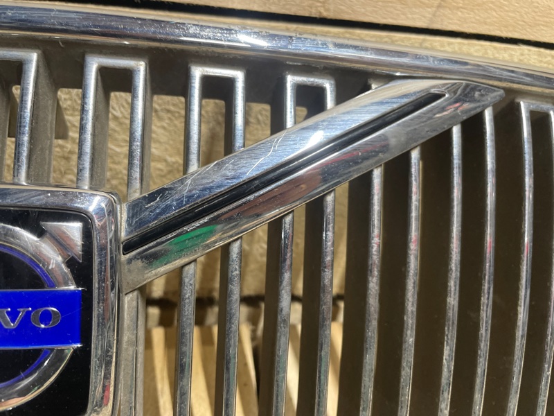 Решетка радиатора S80 Решетка радиатора S80