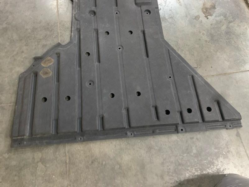 Защита днища кузова Free Защита днища кузова Free