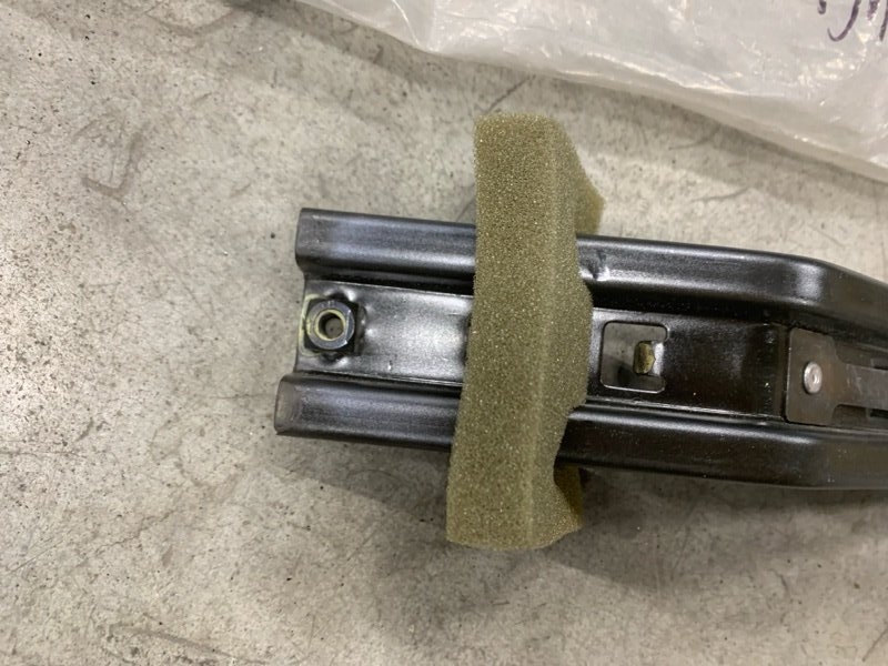 Кронштейны сопутствующие товары Volvo 960