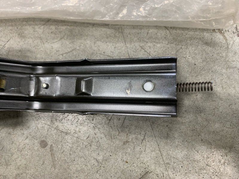 Кронштейны сопутствующие товары 960