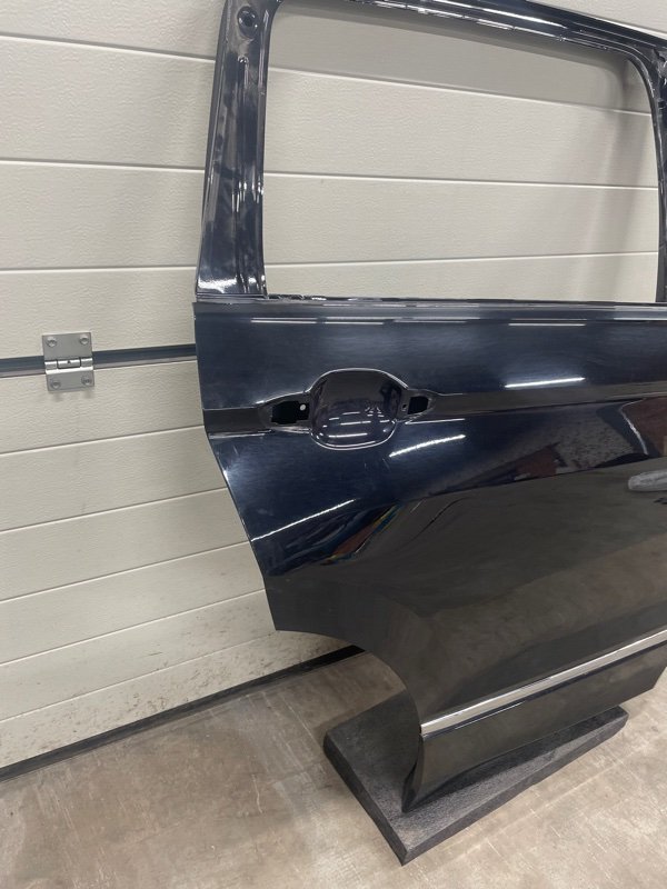 Дверь задняя правая Tiguan 2019 Mk2 CHH