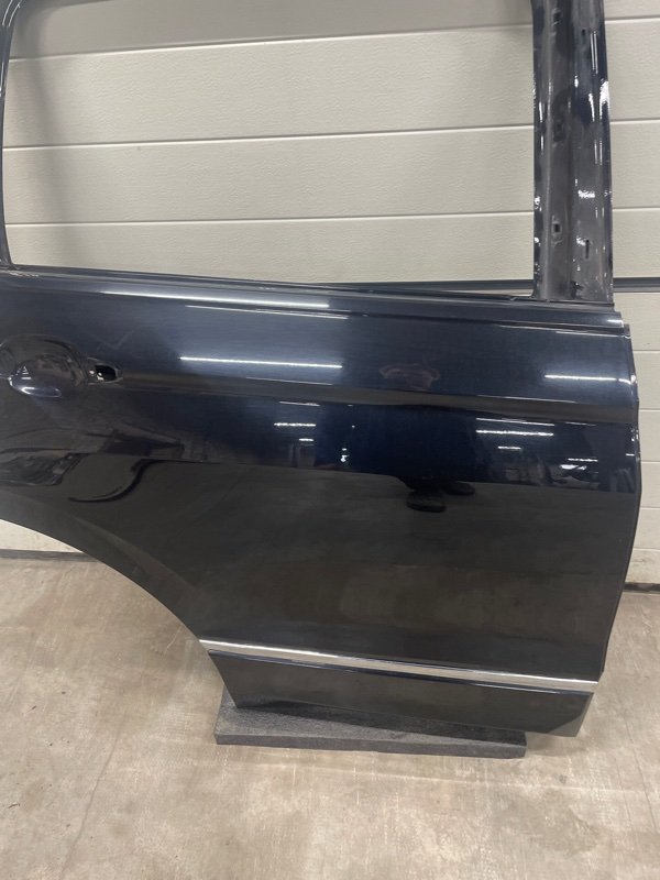 Дверь задняя правая Tiguan 2019 Mk2 CHH