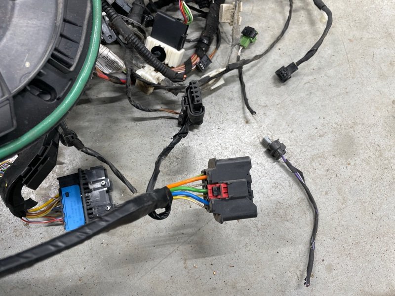 Проводка 330i 2022 G20 B46B20B Проводка 330i 2022 G20 B46B20B