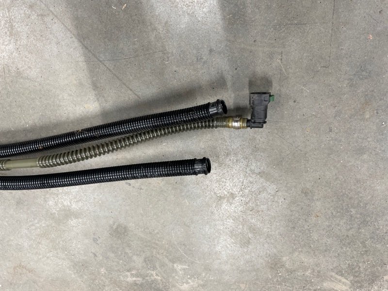 Датчик уровня топлива 320i 2005 E90 N46 Датчик уровня топлива 320i 2005 E90 N46