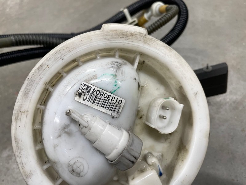 Датчик уровня топлива 320i 2005 E90 N46 Датчик уровня топлива 320i 2005 E90 N46