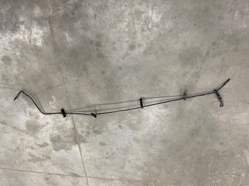 Запчасть трубка топливная BMW 320i 2005 E90 N46 16126765743 Б/У Трубка топливная BMW 320i 2005 E90 N46 16126765743 Б/У