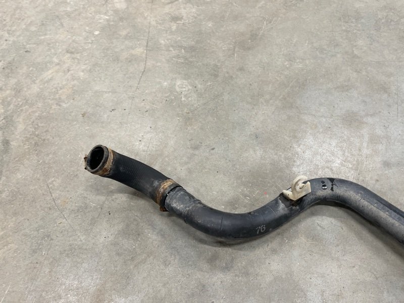 Горловина топливного бака 320i 2005 E90 N46 Горловина топливного бака 320i 2005 E90 N46