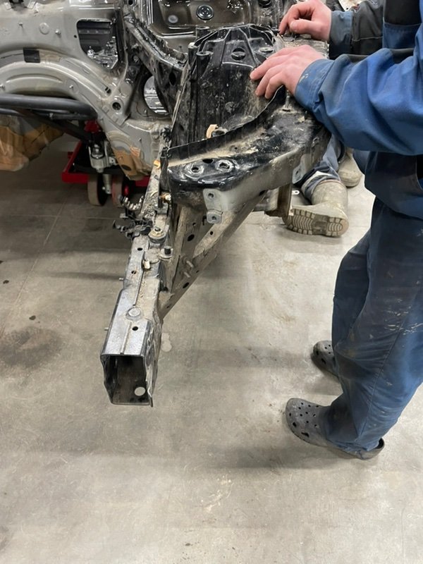 Четверть передний левый BMW 330i G20 B46B20B