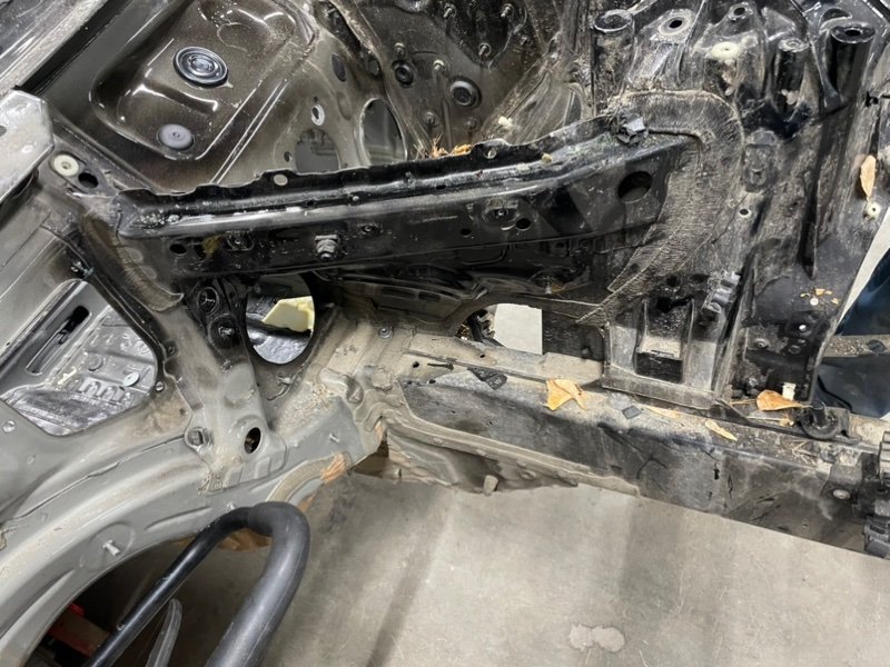 Четверть передний левый 330i 2022 G20 B46B20B