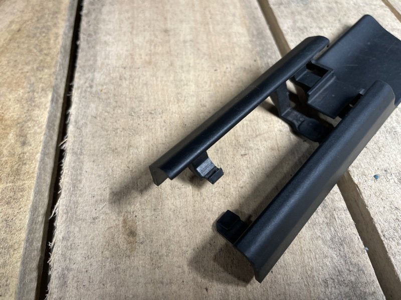 Накладка сиденья 520D 2018 G30 B47