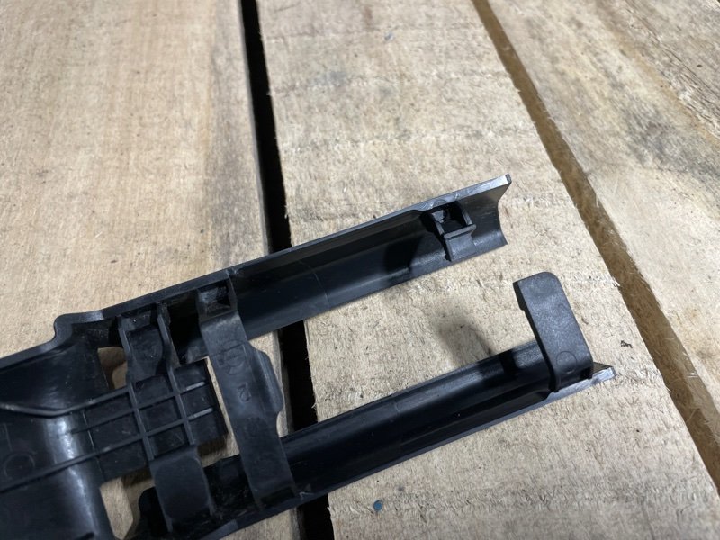 Накладка сиденья 520D 2018 G30 B47