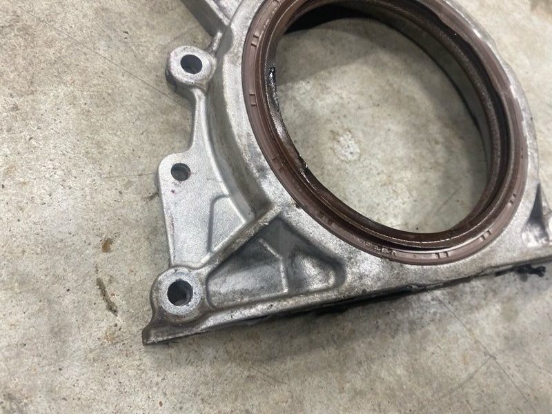 Крышка коленвала Toyota Land Cruiser Prado 150 1GD