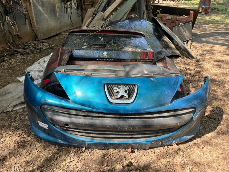 Бампер Peugeot Б/У