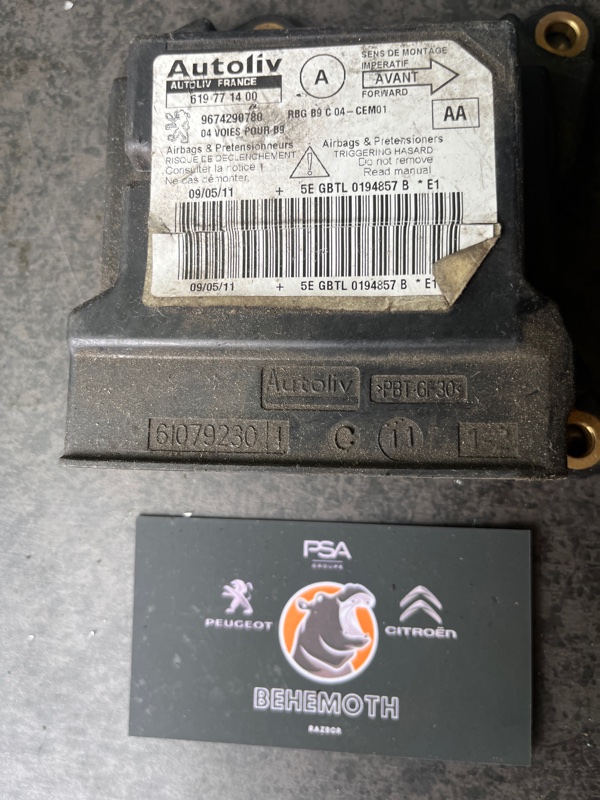 Блок управления SRS Peugeot Partner 1.6 9674290780 Б/У