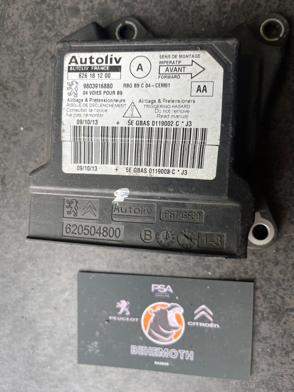 Блок управления SRS Peugeot Partner 9803916880 Б/У