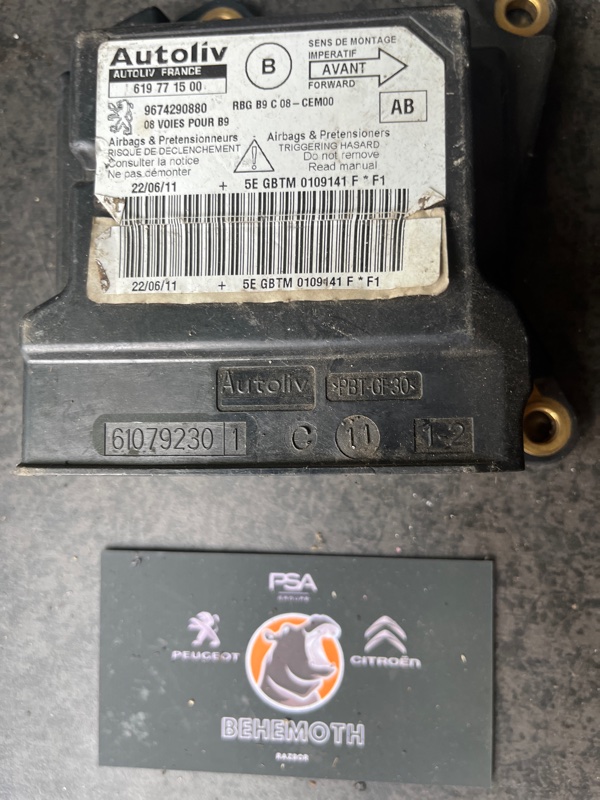 Блок управления SRS Peugeot Partner 9674290880 Б/У