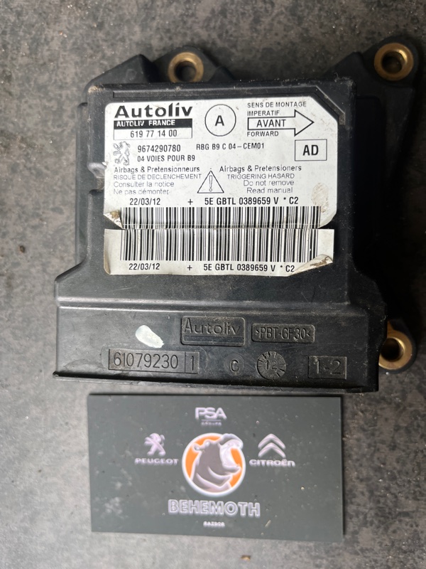 Блок управления SRS Peugeot Partner 9674290780 Б/У
