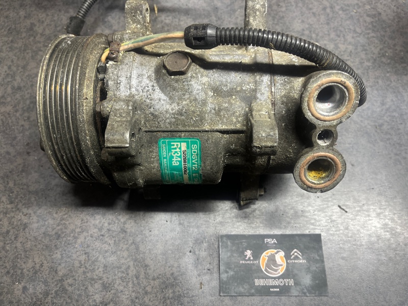 Компрессор кондиционера Peugeot 307 2.0 5228810062 Б/У