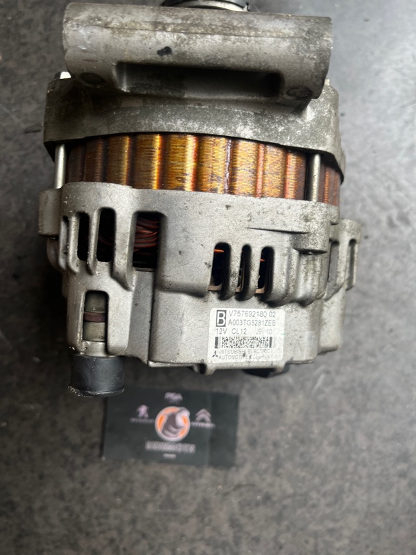 Генератор Peugeot 308 1.6 V757692180 02 Б/У