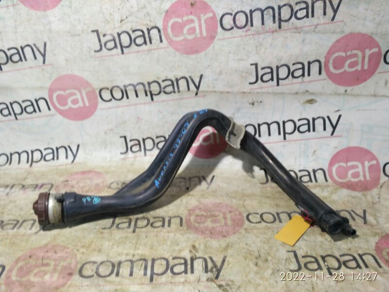 Запчасть горловина топливного бака Toyota AVENSIS 1997-2003 77201-05060 контрактная Горловина топливного бака Toyota AVENSIS 1997-2003 77201-05060 контрактная