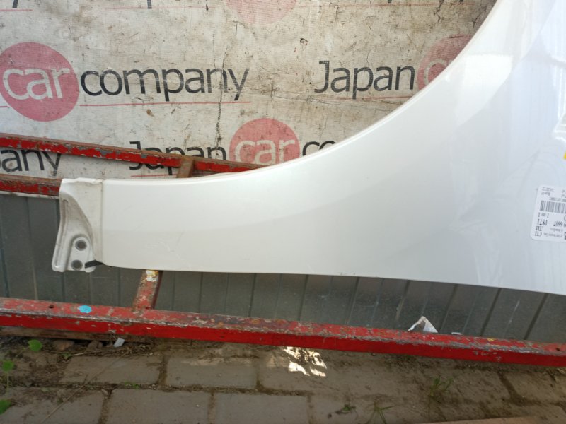 Крыло переднее левое Legacy 2010-2015 B14