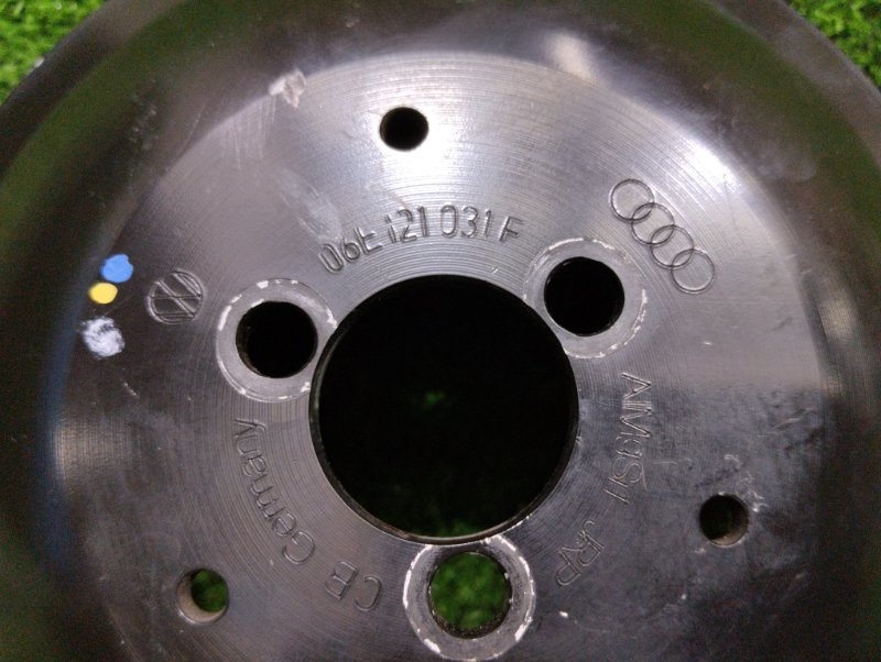 Шкив помпы Audi A6 C7 C7 CHVA
