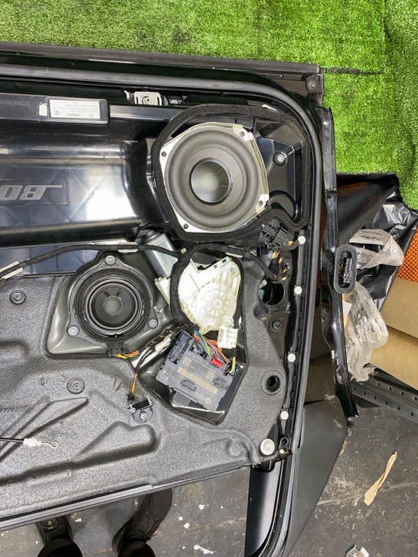 Дверь боковая передняя правая A6 C6 2010 4F CAJA