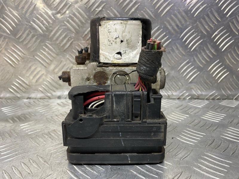 Блок ABS Chrysler PT Cruiser 2000-2010 2000-2010 2.4 i PTZP27