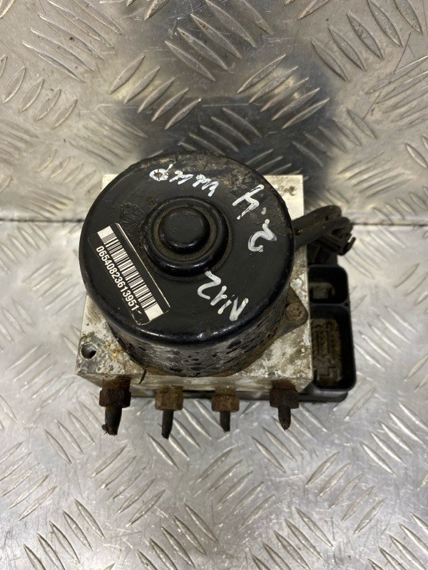 Блок ABS Chrysler Voyager IV 2001-2007 2.4 04686987AG Б/У