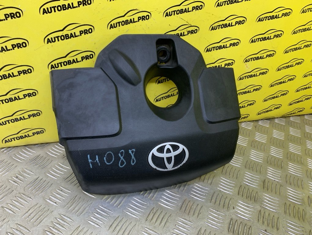 Декоративная крышка двигателя Toyota Hilux (2015-2021) Пикап 2.8 D 1GDFTV