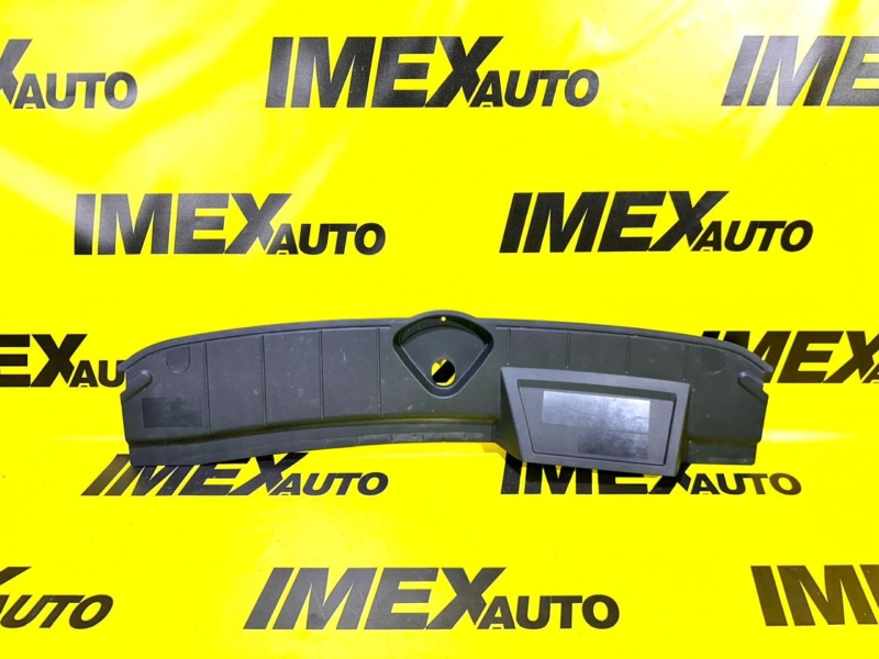 Накладка замка капота Audi Q5 FY 80D807081 Б/У
