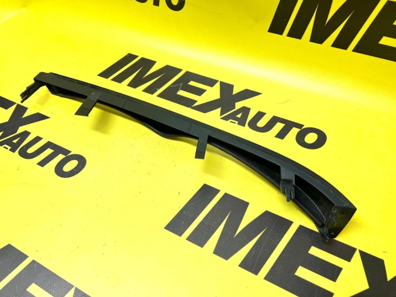 Ресничка фары левая 3 E46