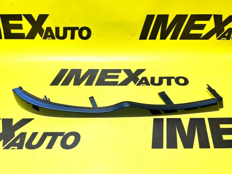 Ресничка фары правая BMW 3 E46 51137030554 контрактная