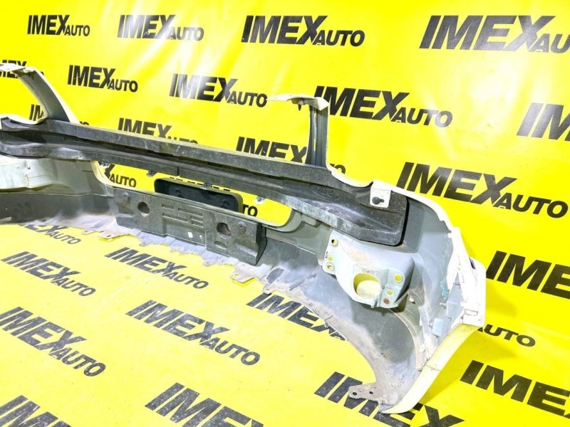 Бампер передний Explorer 4 U251