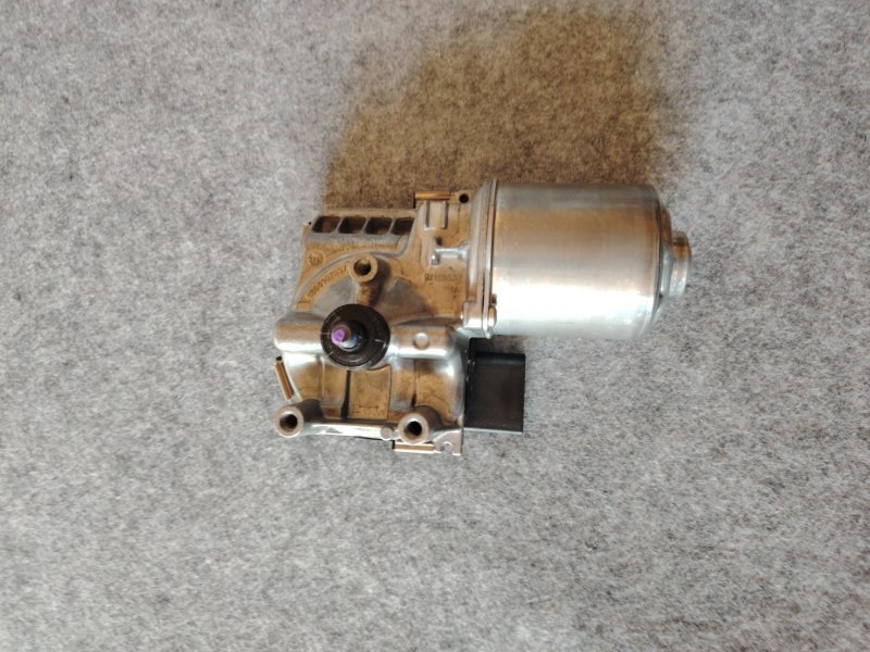 Мотор стеклоочистителя Skoda Octavia 13-20 5E1955023A новая