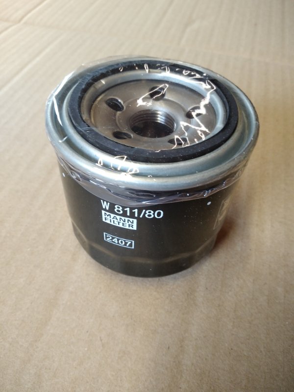 Фильтр масляный Hyundai-KIA W81180 новая