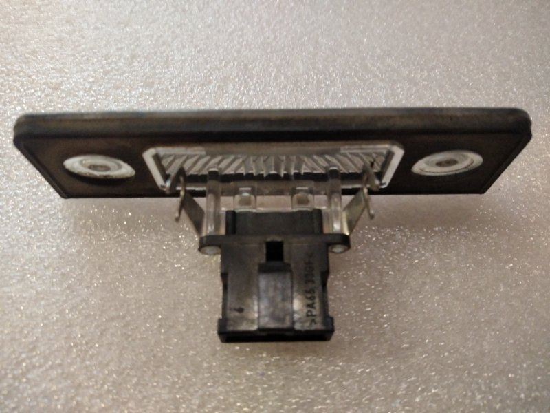 Подсветка номера задняя Skoda Octavia 08-