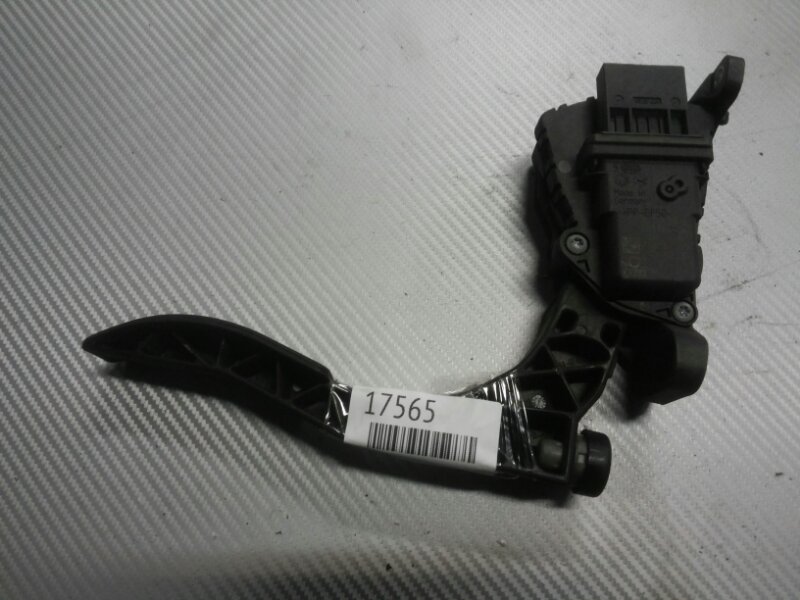 Педаль газа A6 C6 Педаль газа A6 C6