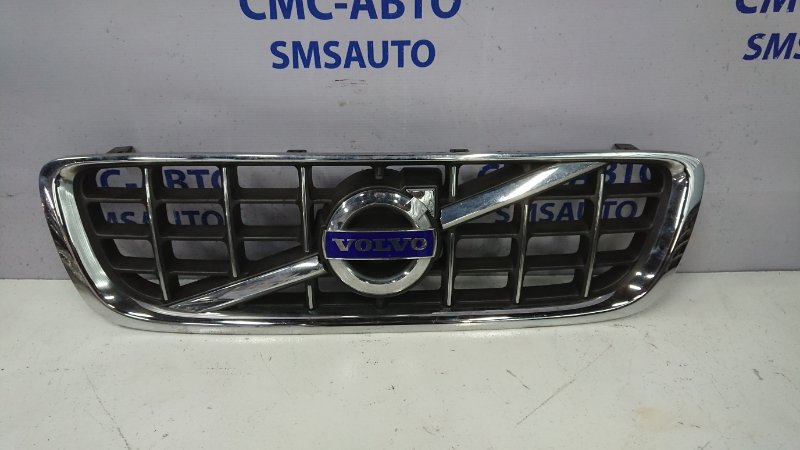 Решетка радиатора V70 10- Решетка радиатора V70 10-