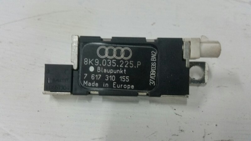 Антенна Audi A4 8K 1.8T 2008 Антенна Audi A4 8K 1.8T 2008