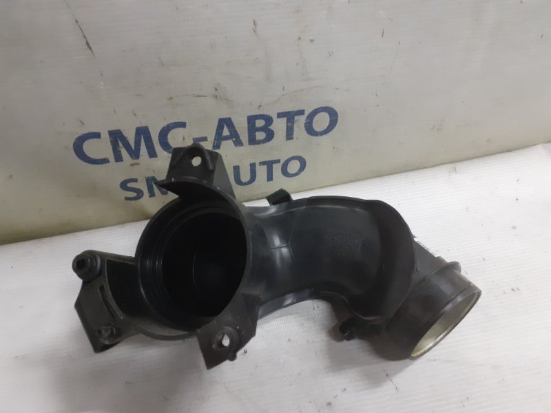 Патрубок воздушный C-Class W204 1.8Т