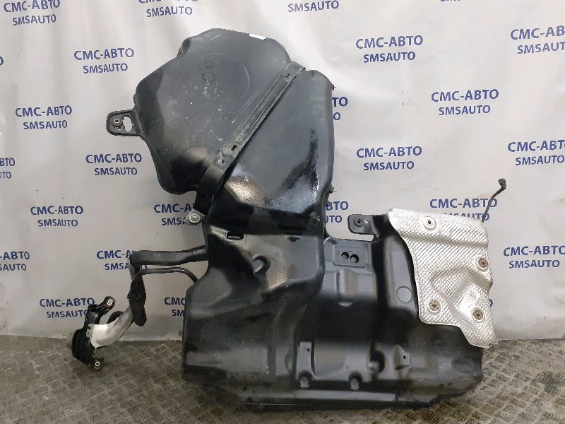 Бензобак Audi A6 C7 2.8 Бензобак Audi A6 C7 2.8