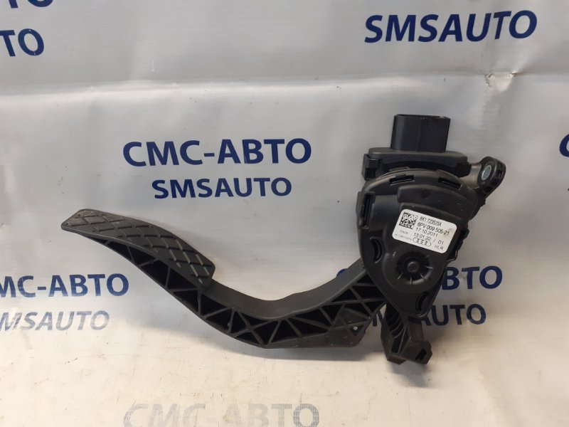 Педаль газа Audi A6 C7 2.8 Педаль газа Audi A6 C7 2.8