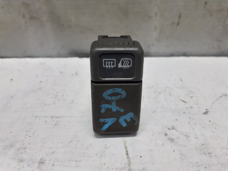 Кнопка Volvo S70 1997 Кнопка Volvo S70 1997