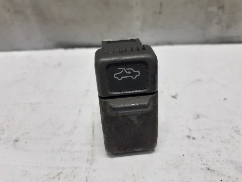 Кнопка Volvo S70 1997 Кнопка Volvo S70 1997