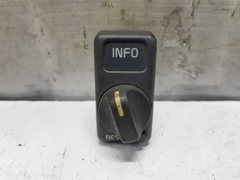Кнопка Volvo S70 1999 Кнопка Volvo S70 1999