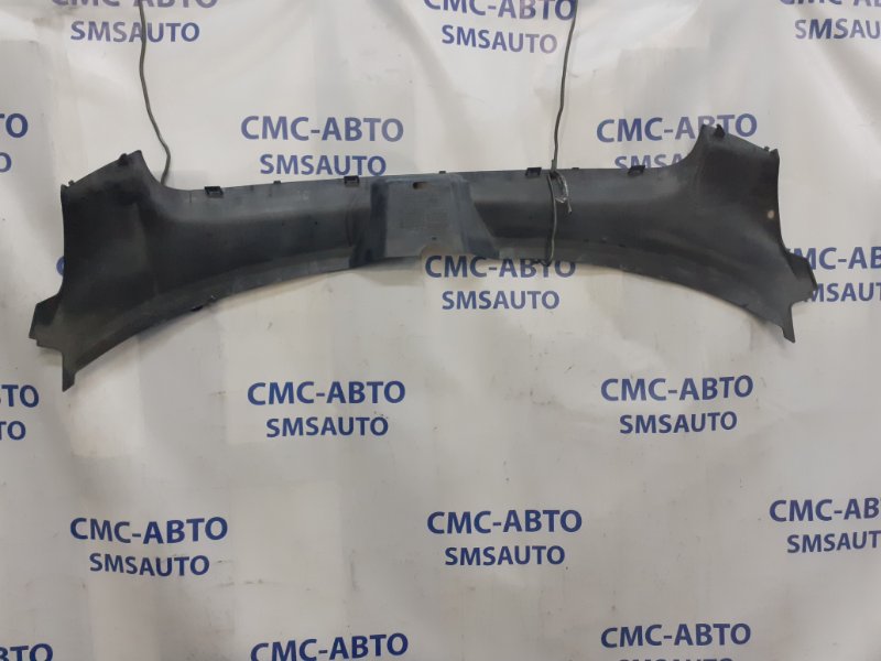 Накладка Audi A6 C6 3.2 Накладка Audi A6 C6 3.2