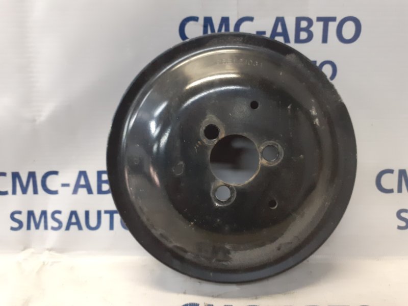 Шкив помпы Audi A6 C6 2.8 Шкив помпы Audi A6 C6 2.8