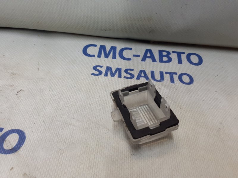 Фонарь подсветки номера задний Mercedes-Benz E-Class W212 3.0 Фонарь подсветки номера задний Mercedes-Benz E-Class W212 3.0