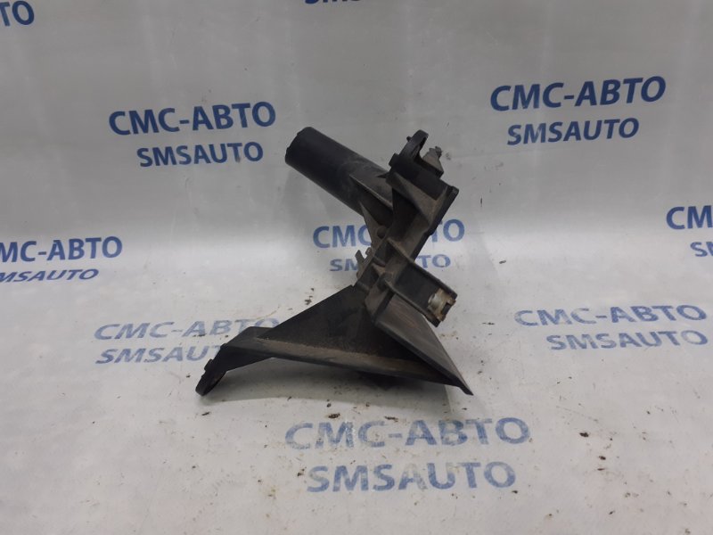 Кронштейн задний Porsche Cayenne 958 4.8. 4802